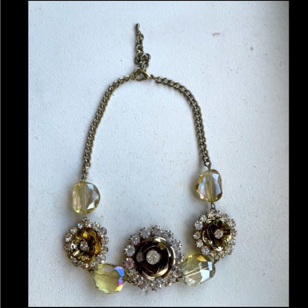 Elegant Gold and Silver Floral Necklace